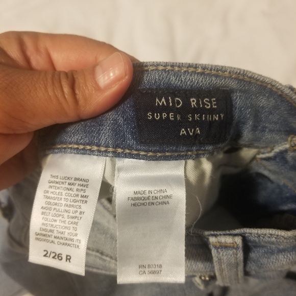 1990 est. Lucky Brand Jeans Size 2/26 R. Color Light Blue - Picture 6 of 9